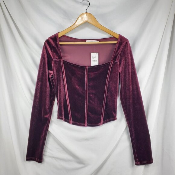 Lush Tops - Lush Women's Berry Purple Cropped Blouse Top Long Sleeve Square Neck Size Medium